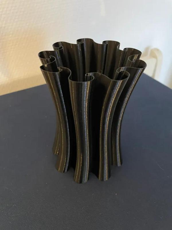 Wavy Vase (vase mode)