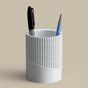 Sweeping Ribs Pen Cup