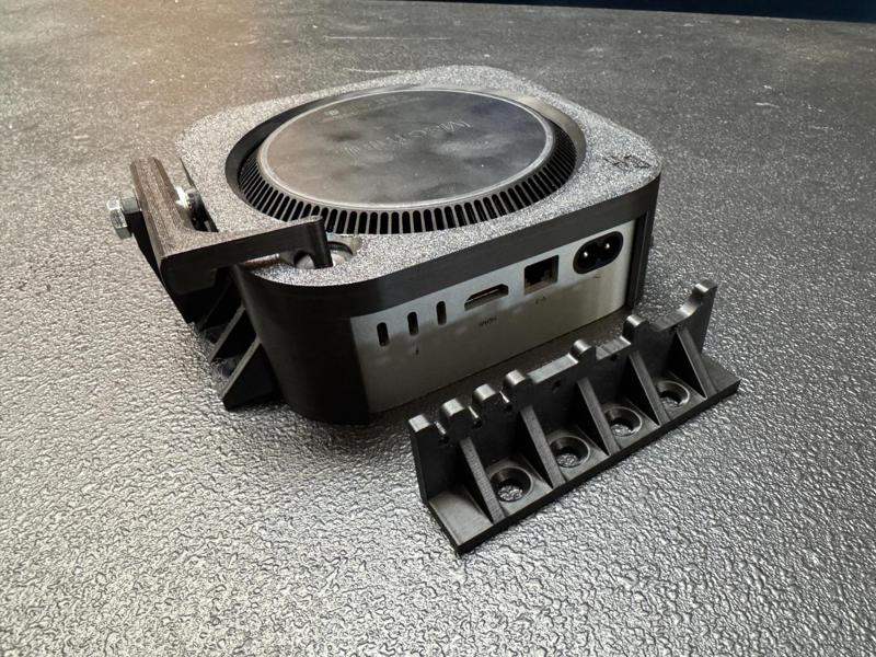 Apple Mac Mini 2024 M4 Mount + Front Power Button