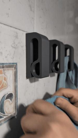 Pression-locked hanger