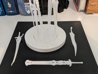 Stormlight Archive- Honorblade Bookmark/Stand