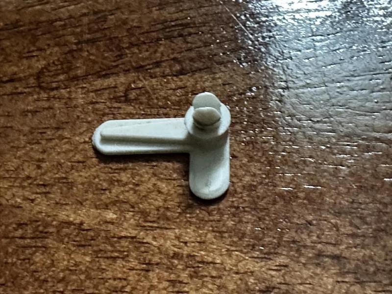 Fly Screen Clip