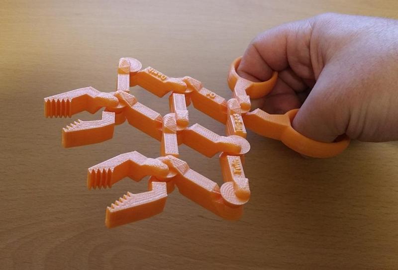 The Twin Hinges Of Death !!!