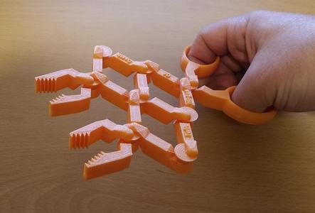 The Twin Hinges Of Death !!!