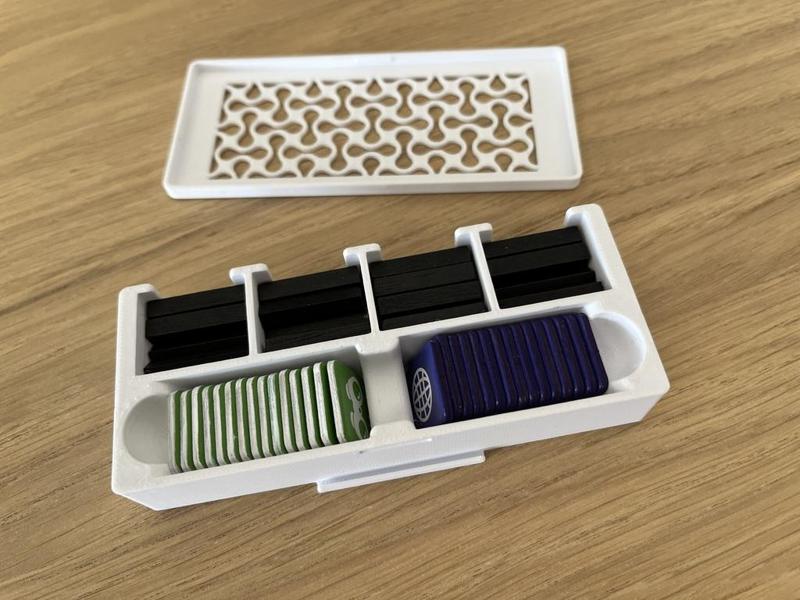 Trekking the World (2nd edition) expansion token tray