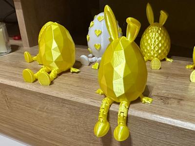 Articulated Easter Egg v1