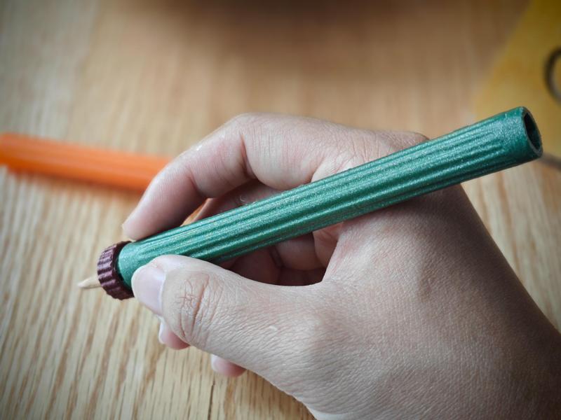 Pencil extender, pencil sleeve, suitable for hexagonal rods (approximate distance across flats: 7mm)