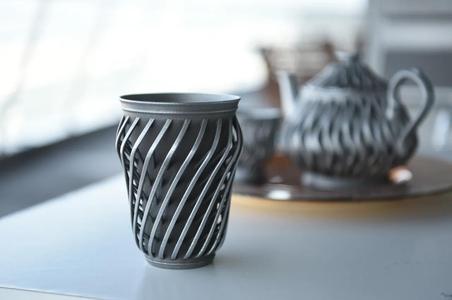 Heat Dissipating Mug (or cool Plantpot)
