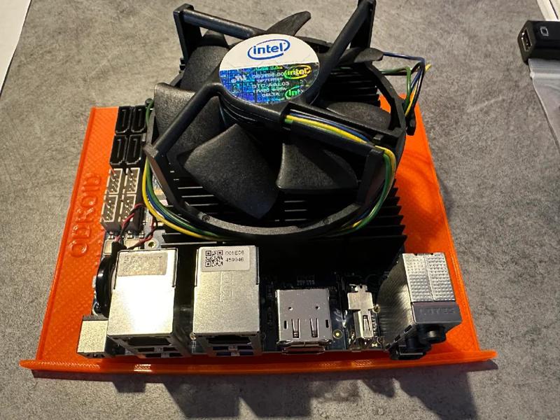 Modular Sleed for Odroid H4