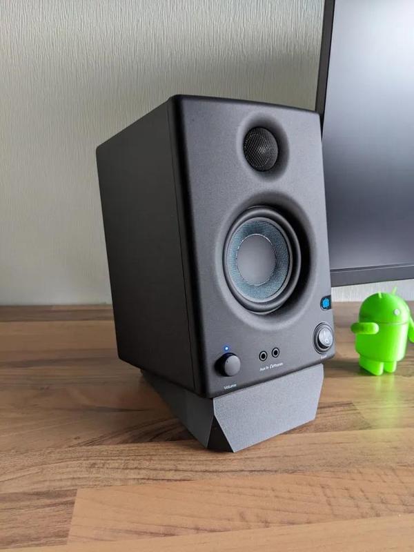 Modern Studio Monitor Stand   