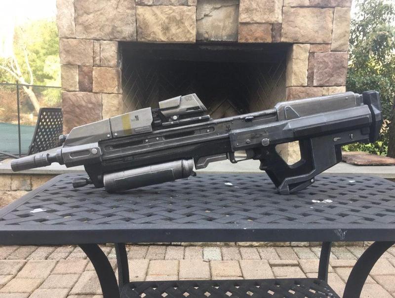 Halo Reach Assault Rifle MA37 (With decals, stand, and instructions!)