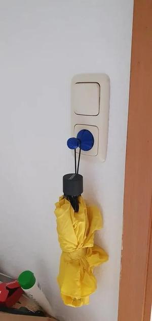 EU Power Socket Dust - Holder   