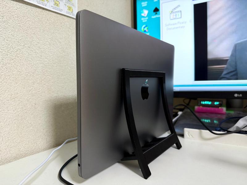 Adaptive Laptop Dock