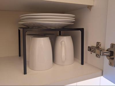 Space-Saving Stacking System for Your Kitchen