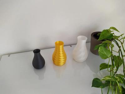 Polygon Spiral Vase