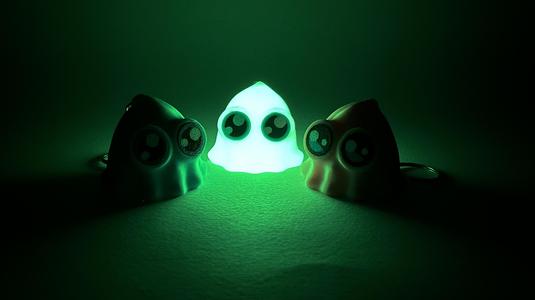 Kawa-eyes Ghost 👻🎃 Keychain & Fidget!