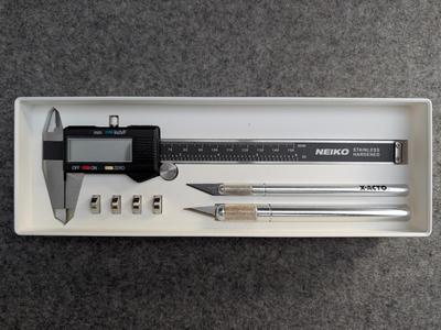 Gridfinity Caliper and X-ACTO holder
