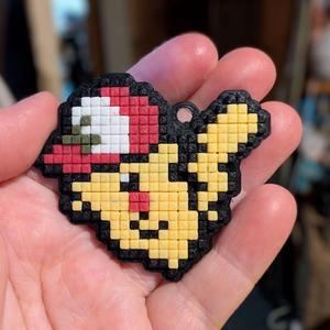 Pixel Ash’s Cap Pikachu (Coloured + Keychain)