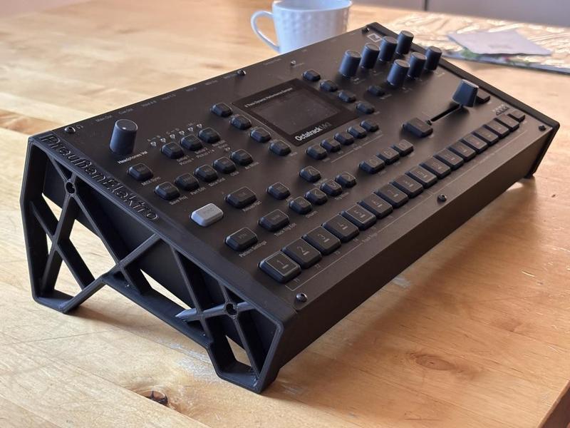 Elektron Octatrack end cheek stands
