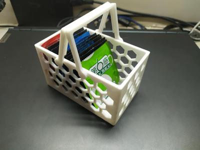 A perfectly sized hand basket, printable on the A1 MINI
