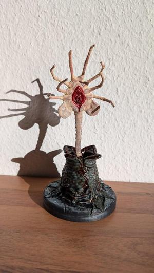 Alien Facehugger and Egg
