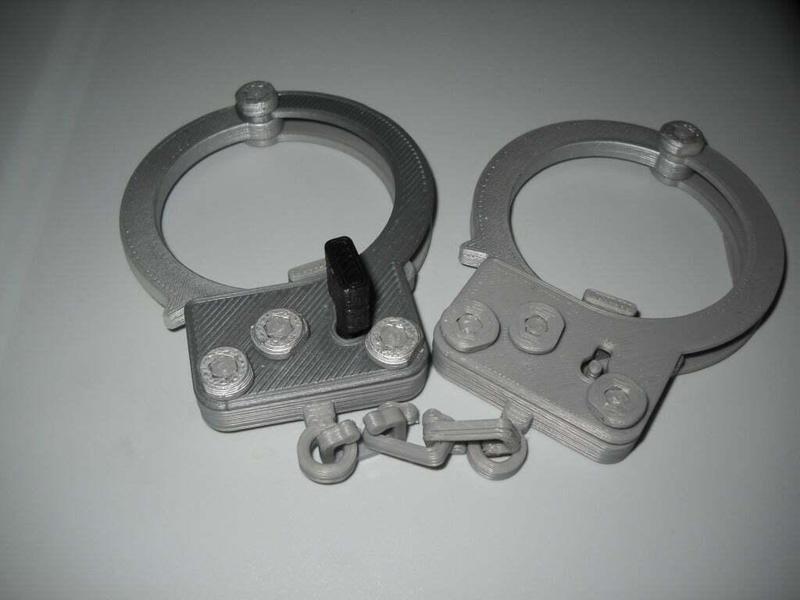 hand cuffs