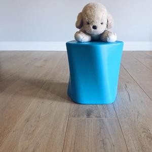 LiL STOOL