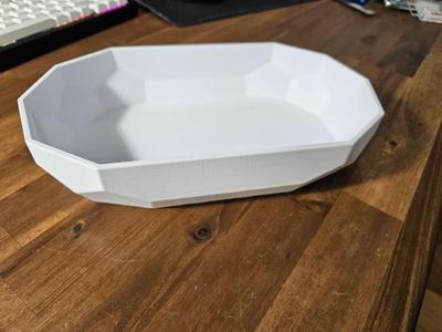 Low Poly oval Bowl with Desk Mount