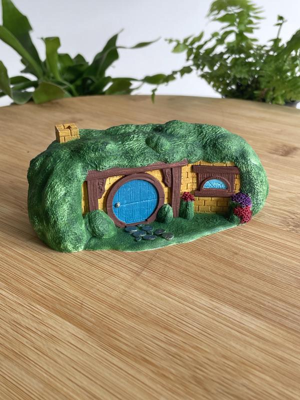 Miniature Turf House – Viking Medieval Terrain