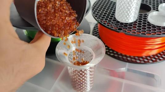 Screw-Top Desiccant Container Funnel