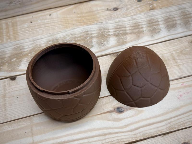 Realistic Chocolate Easter Egg container