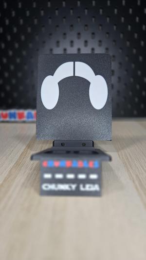 Chunky Leia Multicolor Backerplate