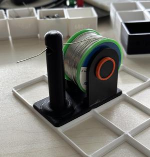 Gridfinity – Solder Holder & Dispenser