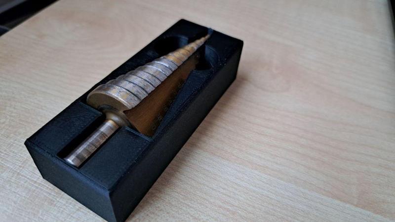 step drill case