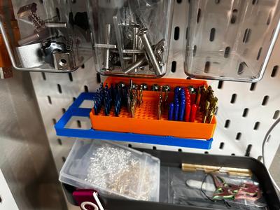 Gridfinity 1/8th inch router bit holder