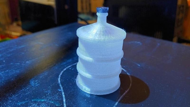 scale accessories…10 scale 5 gallon water bottle