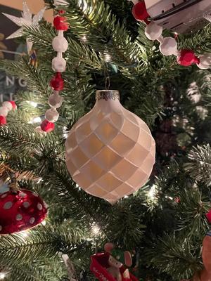 Vase Mode Christmas Ball