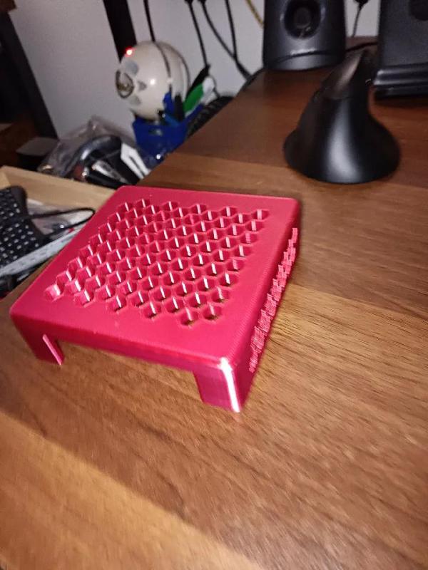 beelink stand   