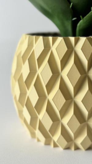 Planter Domed Rhombus