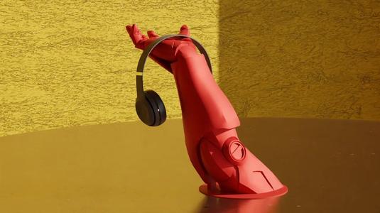 Iron Man Hand – Headphone Stand (Decoration)