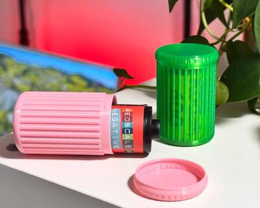 35mm Film Canister (Vase Mode)