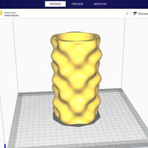 Wavy vase thick wall