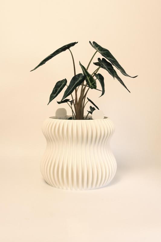 Selene Pot Planter 135mm