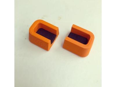 Universal Minimal Phonestand