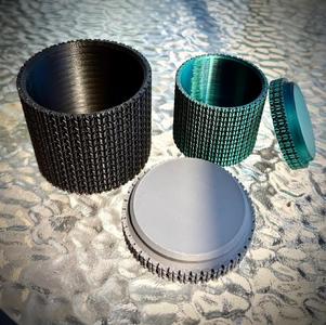 Knitted Pattern Container and Press Fit Lid (74mm)