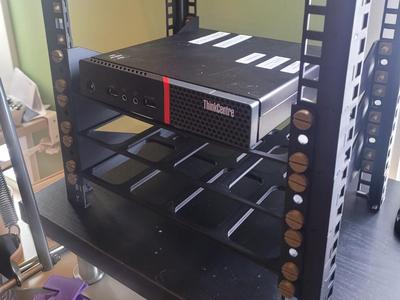 Modular DIY Server Rack