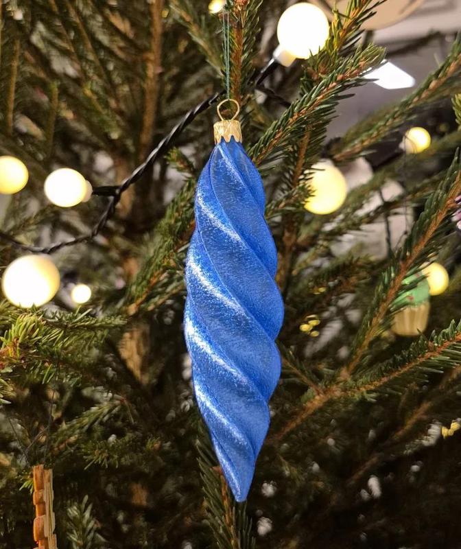 Christmas Tree Ornaments (vase mode)